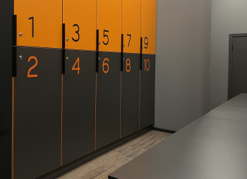 Продаж прибуткового спортивного клубу в центрі Києва